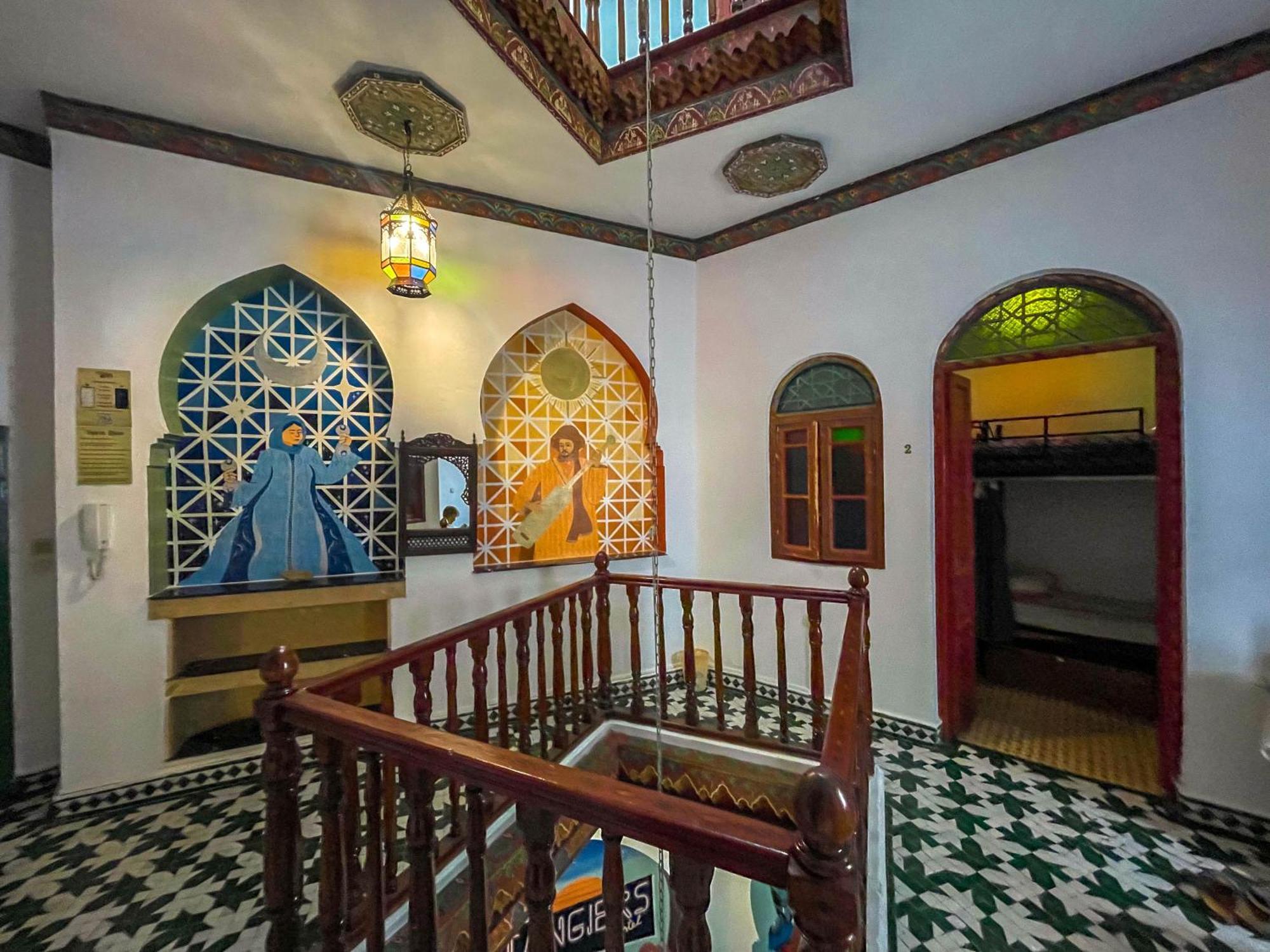 Tangiers Hostal *